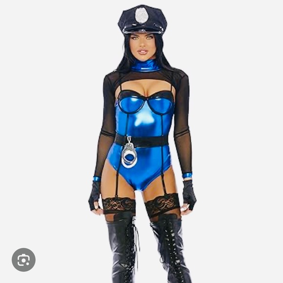 Sexy Cop police officer Costume Forplay Fashion Nova Halloween mean business - Picture 2 of 6